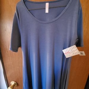 Lularoe tops